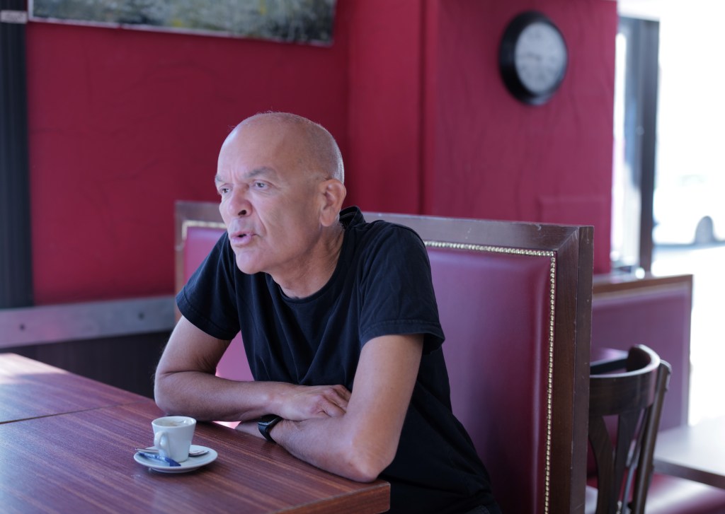 L’image courante n’a pas de texte alternatif. Le nom de fichier est : photo-realisateur.jpg